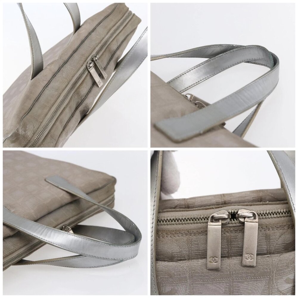 CHANEL New Travel Line Tote Bag Nylon Silver - Picture 16 of 16
